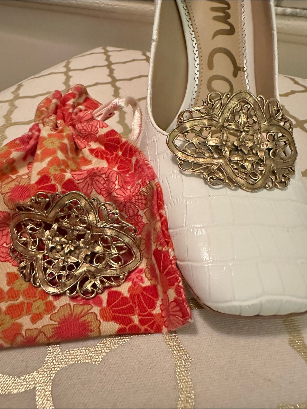 Vintage embellished shoe clip